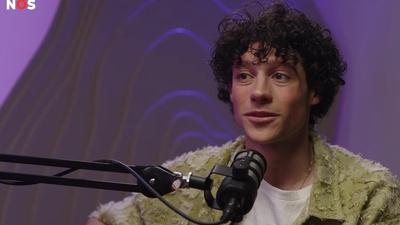 Cover: Acteur Sem Ben Yakar en zijn Joodse roots